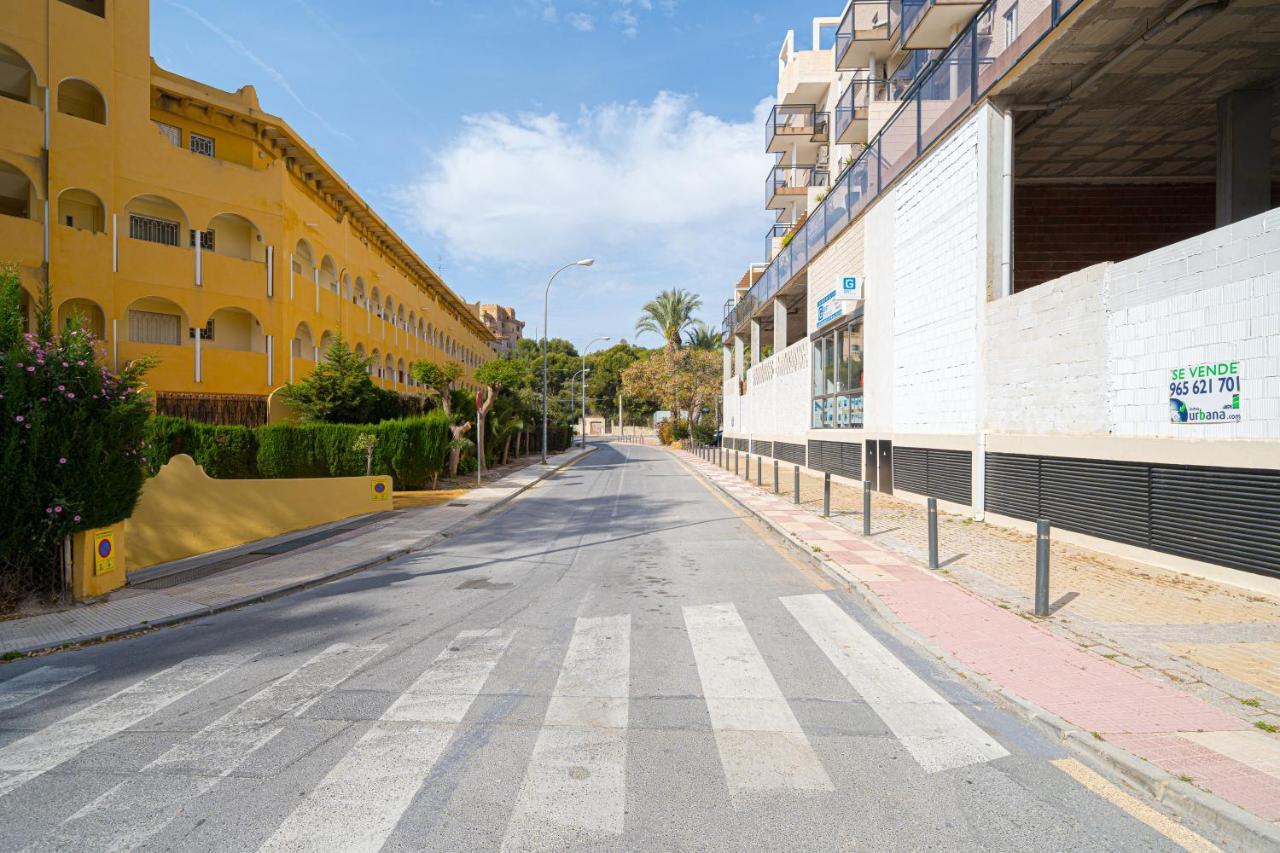 Apartment Sandra By The Sea El Campello Exteriér fotografie